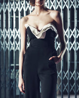 Salopeta cu detaliu alb