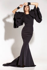 Rochie cu spatele gol si maneci ample