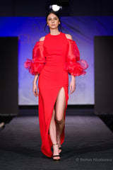 Rochie sirena cu maneci din organza mata