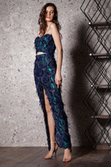 Compleu ”coada de paun”, fusta conica cu crapatura si corset “inima”