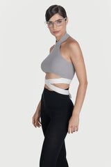 Top scurt cu cordoane la gat si talie