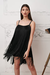 Rochie neagra cu franjuri si fermoar metalic pe spate