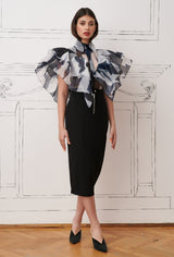 Bluza-camasa cu maneci-volan, ample