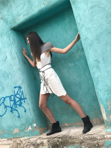 Plastron gri din stofa subtire